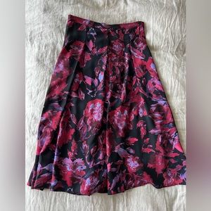 Eight sixty skirt size small. Purple floral pattern from Anthropologie